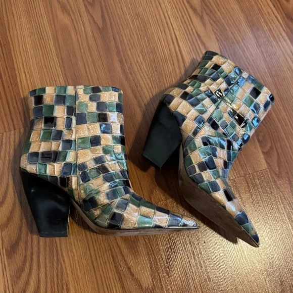 Tory Burch Lila 90mm Painted Hand Embossed Ankle Boots Green multicolored Heeled Boots